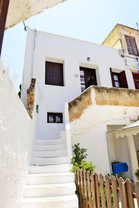 Meandros Suite In Old Town Rhodes City Exterior photo