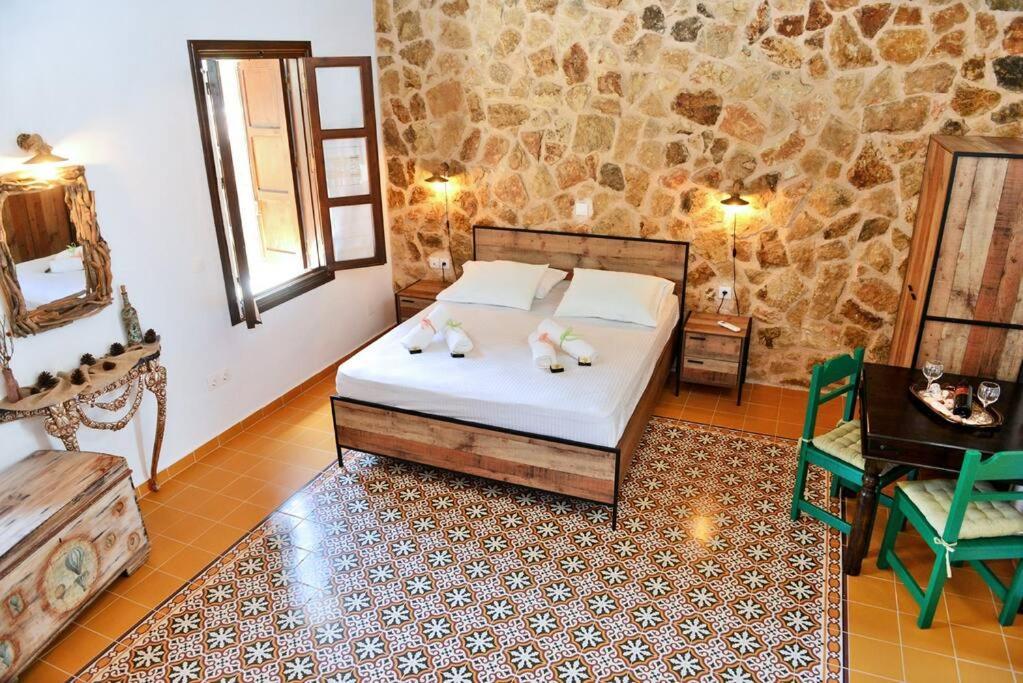 Meandros Suite In Old Town Rhodes City Exterior photo