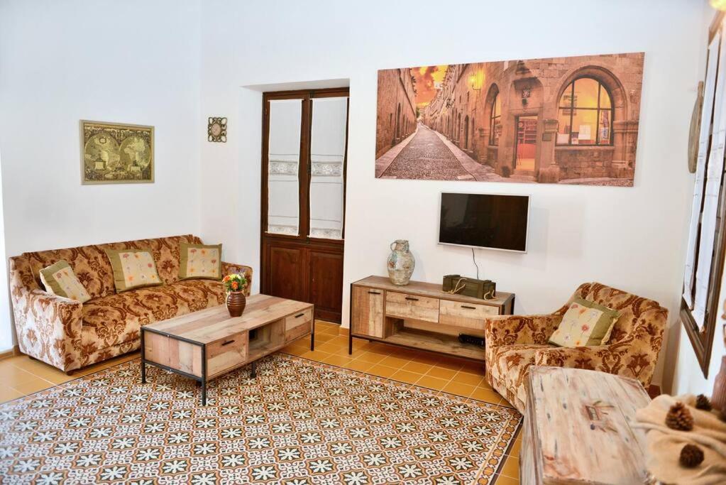 Meandros Suite In Old Town Rhodes City Exterior photo